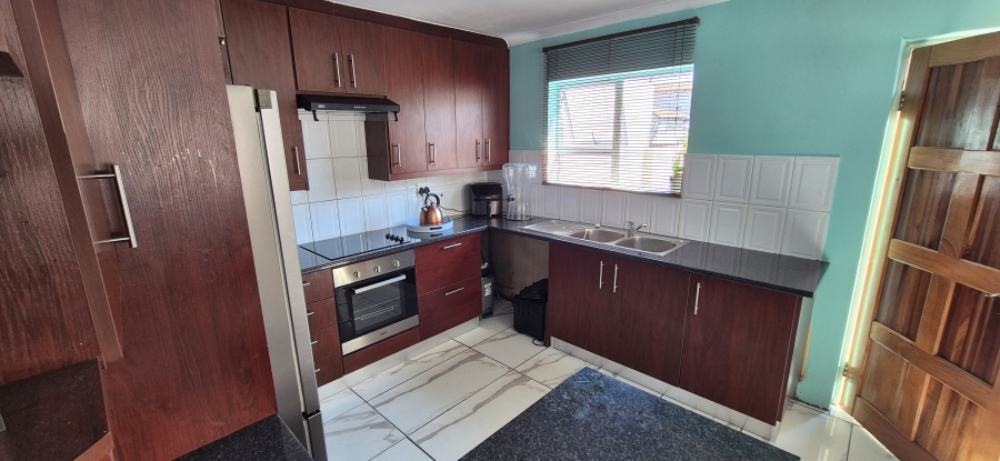 4 Bedroom Property for Sale in Parklands Western Cape